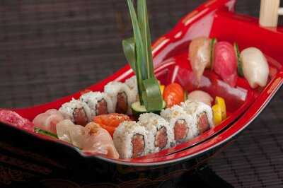 Eurasia Fusion Sushi