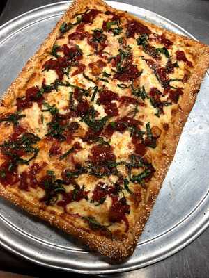 Ferrara Pizza & Pasta