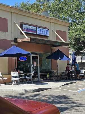 La Abundancia Bakery Clmbn