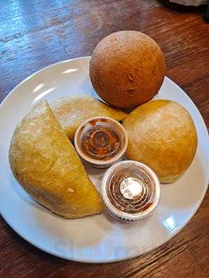 La Abundancia Bakery Clmbn