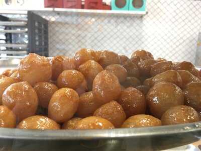 Suzie's Pastry Shoppe