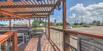 Dirty Fingers Cajun House