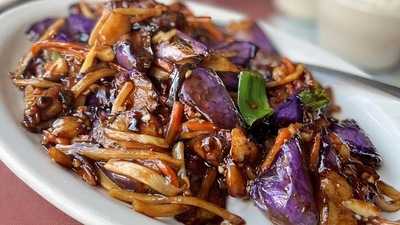 Auntie Chang's Dumpling House