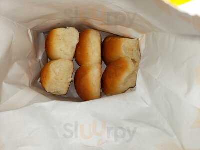 Golden Coin Bake Shop And Restaurant