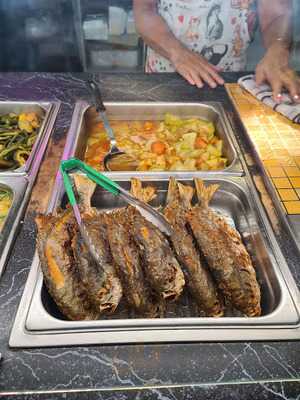 Lita's Filipino Fast Food