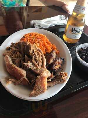 El Rinconcito Restaurant & Bar