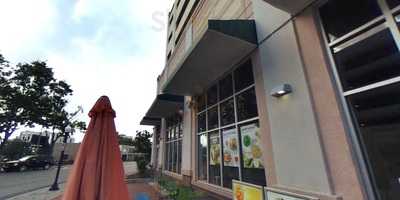 Tropical Smoothie Cafe