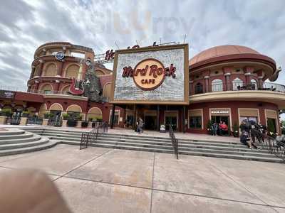 Universal's Fresh Eats