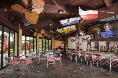 Pineapple Grille & Lounge