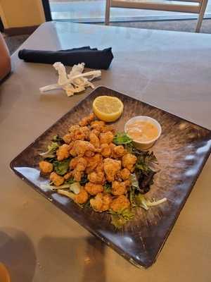 Pineapple Grille & Lounge