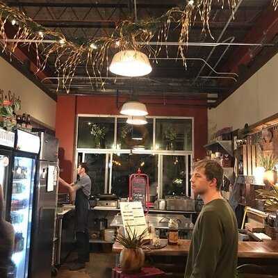 Houndstooth Sauce Company