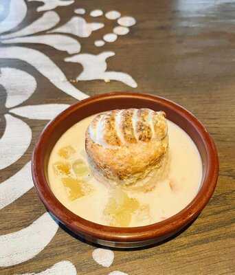 Three Bridges Bar & Grill