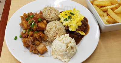 Opulicious Restaurant