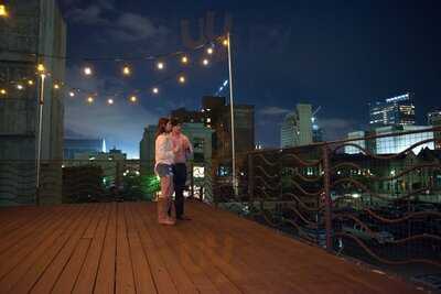 Live Sports Bar & Grill