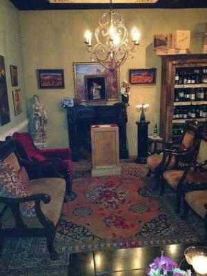Vine Wine Room