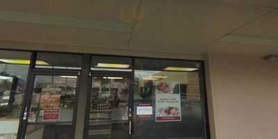 The Honey Baked Ham Company