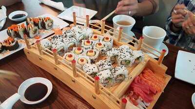 Naru Sushi Bar