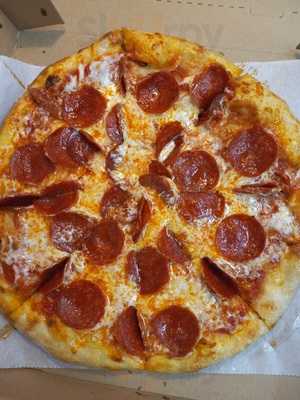 Giovanni's Pizza & Subs