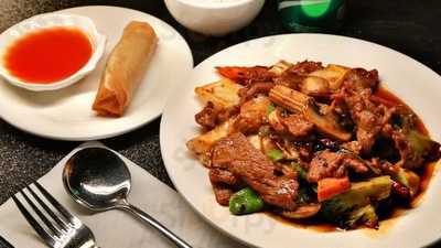 Hunan's Restaurant