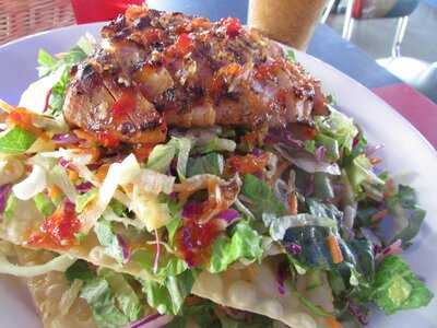 Willie's Grill & Icehouse