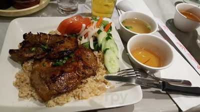 Pho Dillingham And Grill