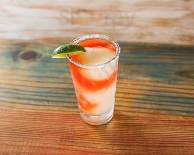 Willie's Grill & Icehouse