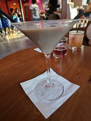 The Davenport Lounge