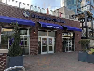 Insomnia Cookies
