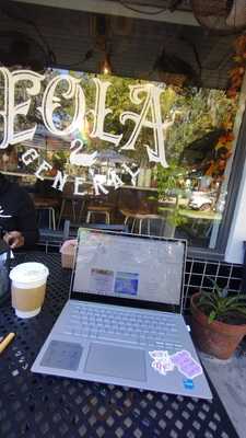 Handy Market At Amelia