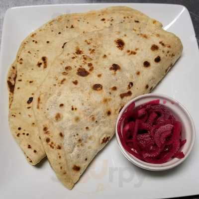 La Casita Pupusas & Latin Food