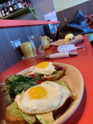 Snooze An A.m. Eatery