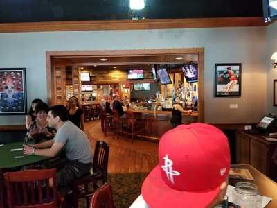 The Fox And Hound Bar And Grill