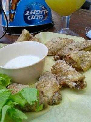 Paul's Restaurant & Bar