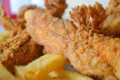 Chicago's Famous Fried Chicken & Fish
