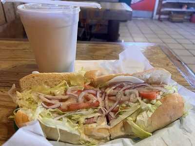 Olde Station Sub Shop
