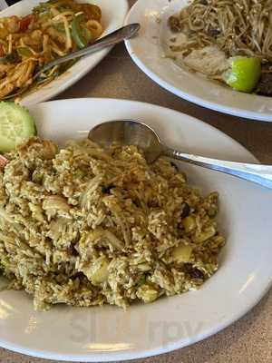 Villa Thai Restaurant And Bar