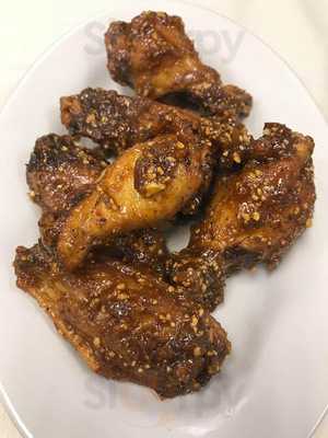 Villa Thai Restaurant And Bar