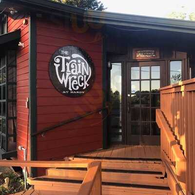 Train Wreck At Hardy - Bar And Grill