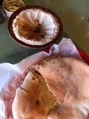 Dandanah Cafe And Grill