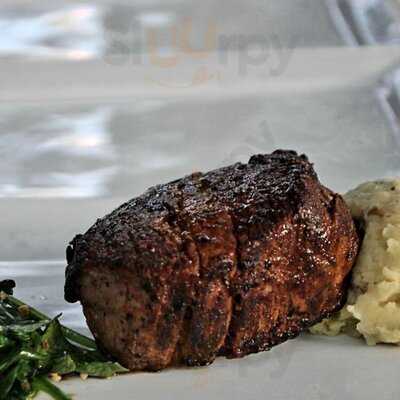 Bobcat Teddy's Icehouse