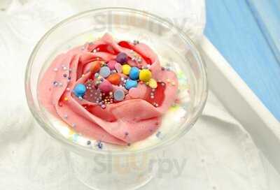 Yocity Frozen Yogurt