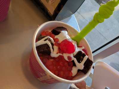 Menchie's Frozen Yogurt