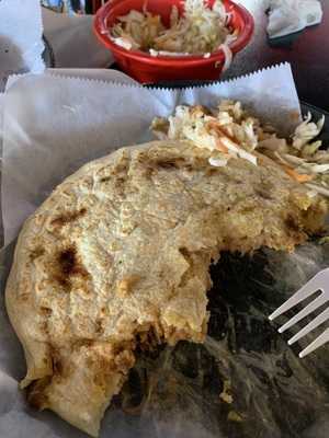 Los Pipiles Restaurant