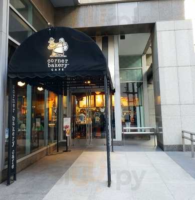 Corner Bakery