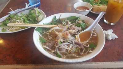 Pho Taubay Restaurant