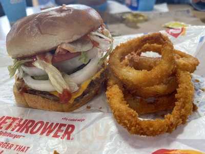 Dairy Queen Grill & Chill