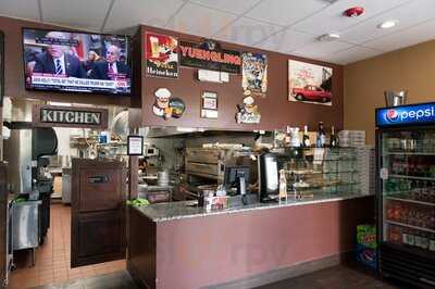 Paradiso Restaurant And Pizzeria