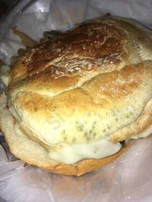 Avanti Pizza & Wings