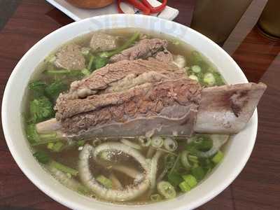 Yummy Pho & Bo Ne 2