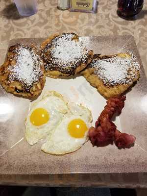 Panchos Spanish Bakery & Deli